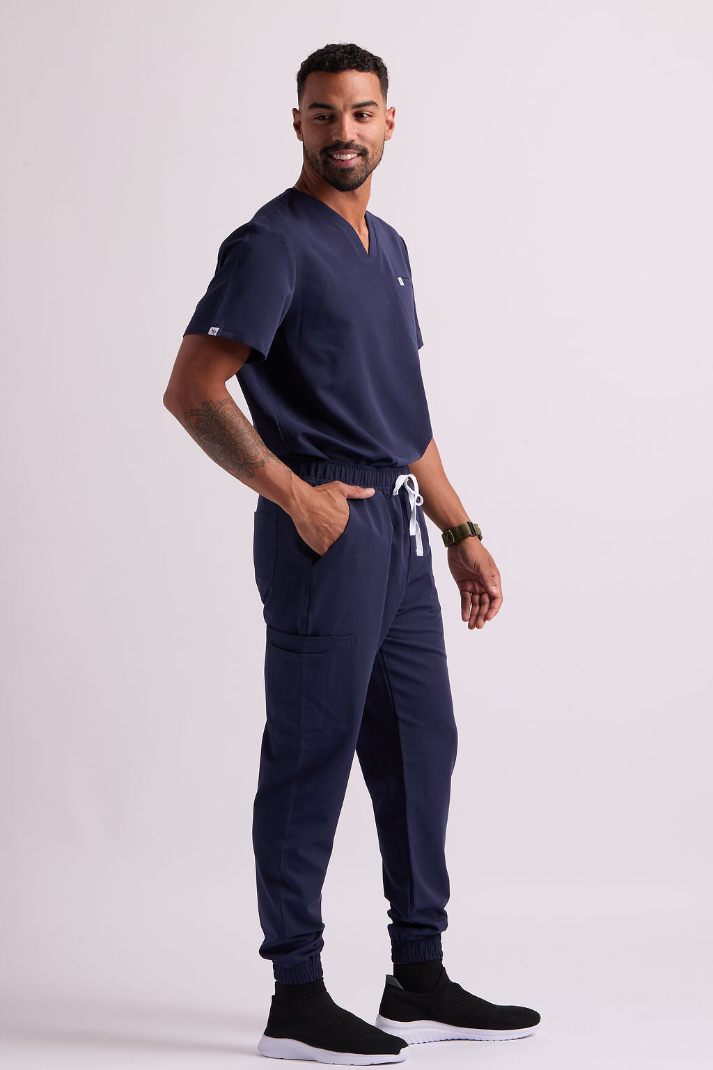 Maud C Seven Pocket Jogger Scrub Pants