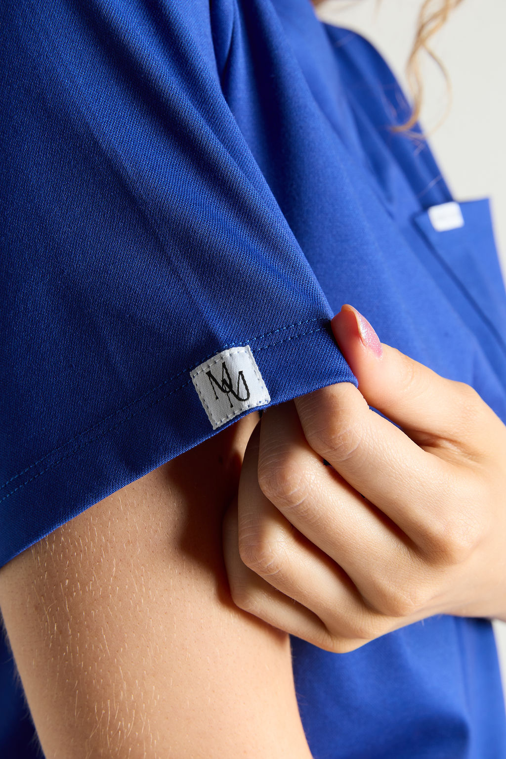 Zuri Two Pocket Scrub Top