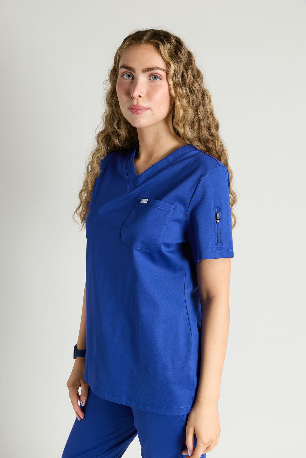 Zuri Two Pocket Scrub Top
