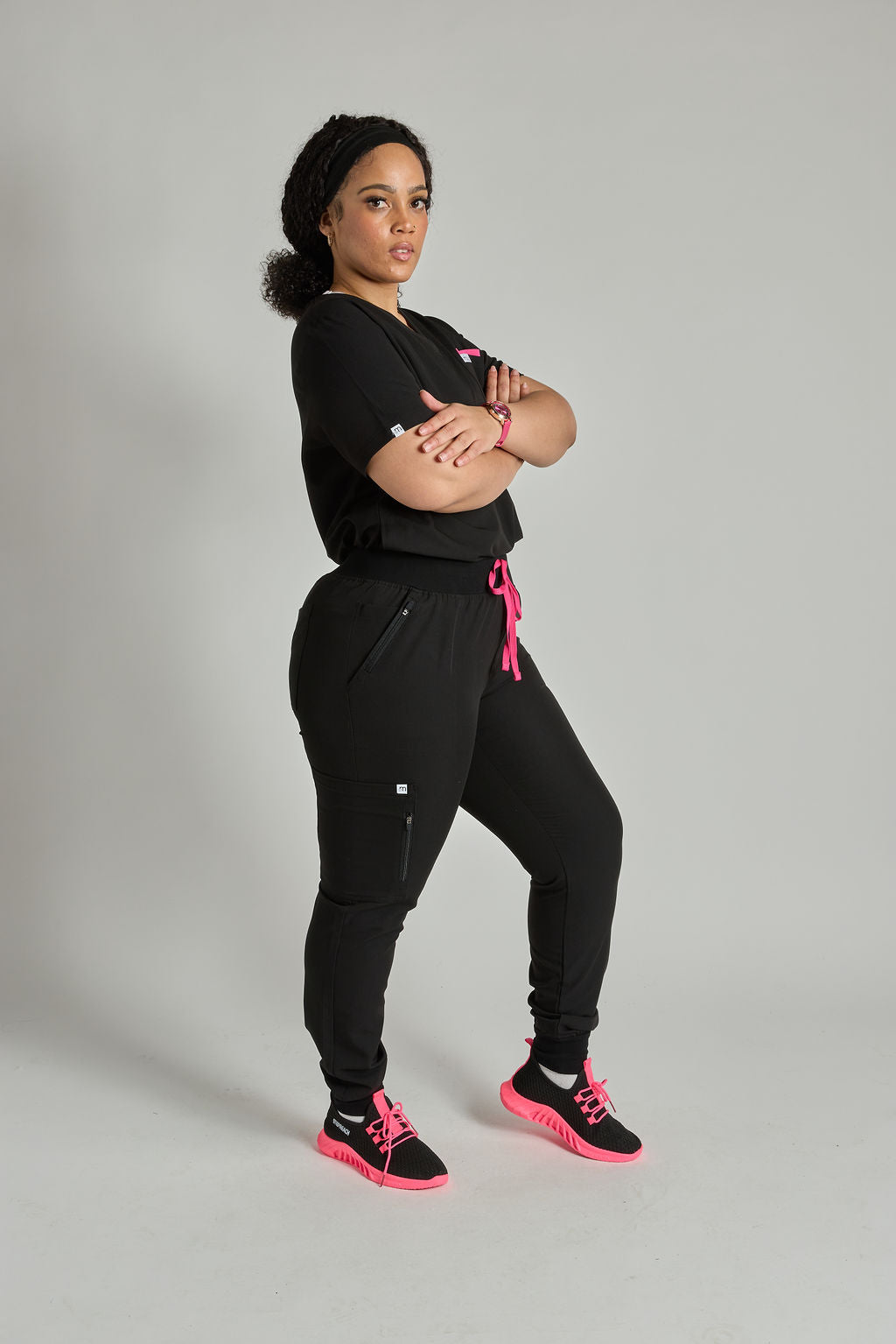 Yara Ten Pocket Jogger Scrub Pants