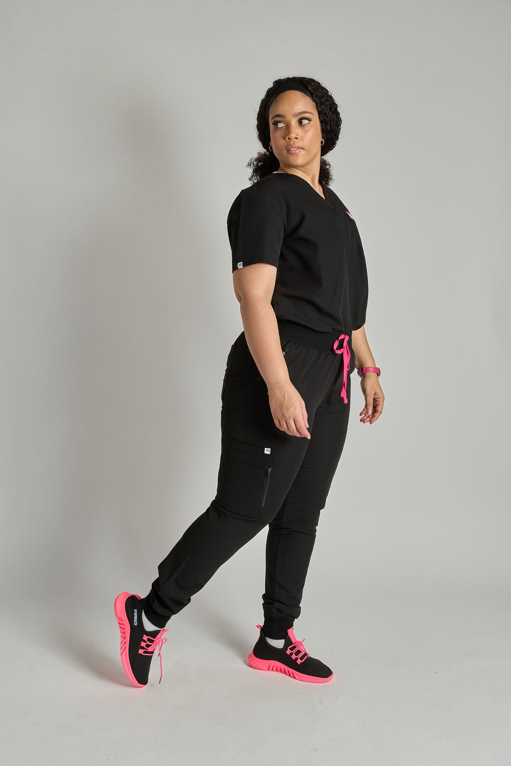 Yara Ten Pocket Jogger Scrub Pants