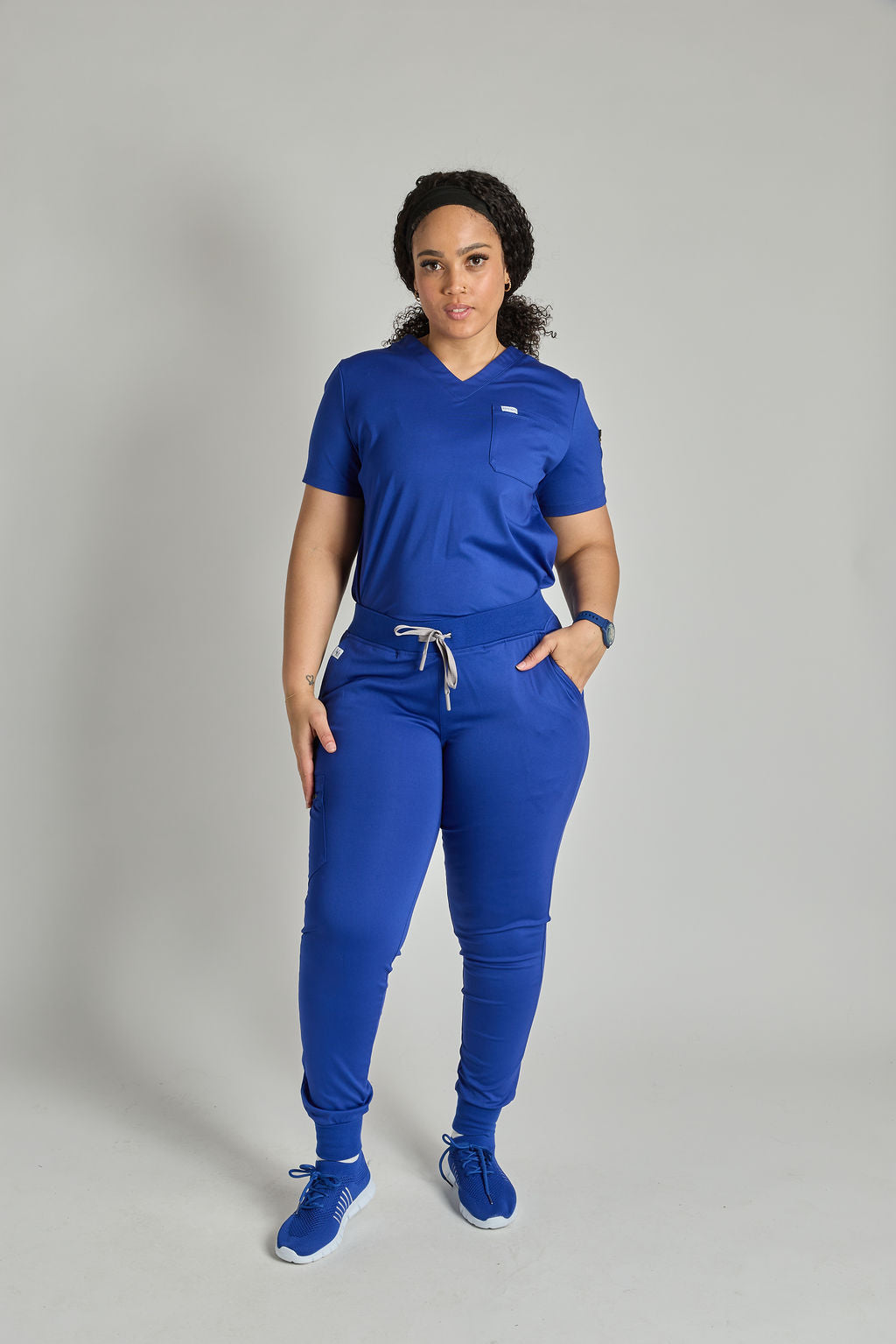 Zuri Two Pocket Scrub Top