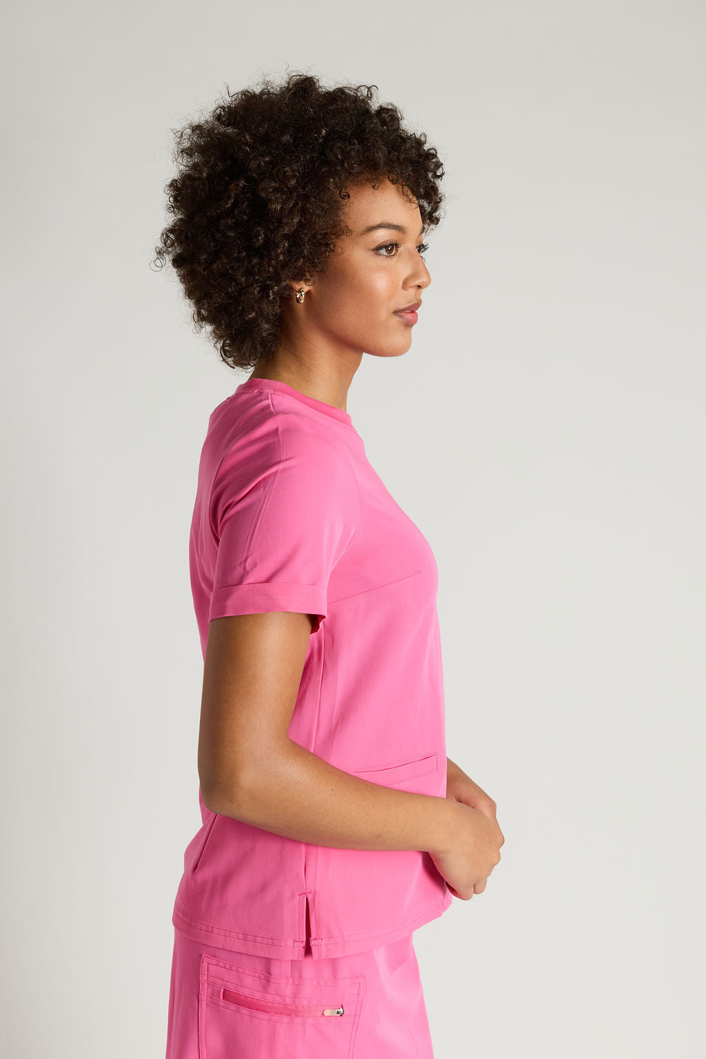 Elise Two Pocket Crew Neck Scrub Top
