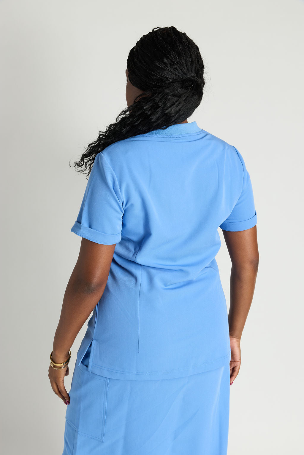 Elise Two Pocket Crew Neck Scrub Top