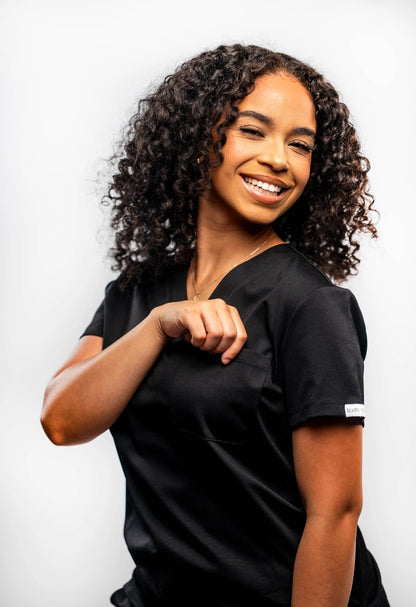 Zuri Two Pocket Scrub Top
