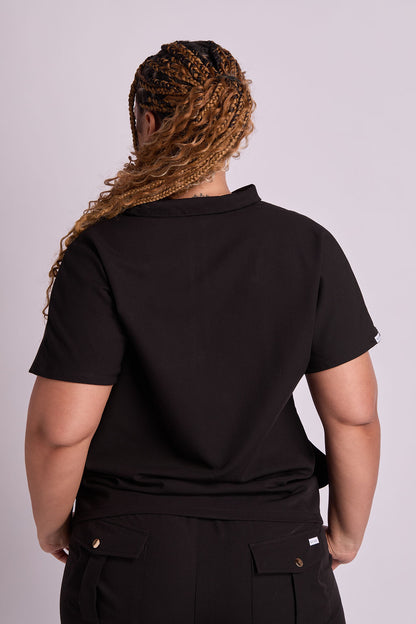Amara Two Pocket Scrub Top