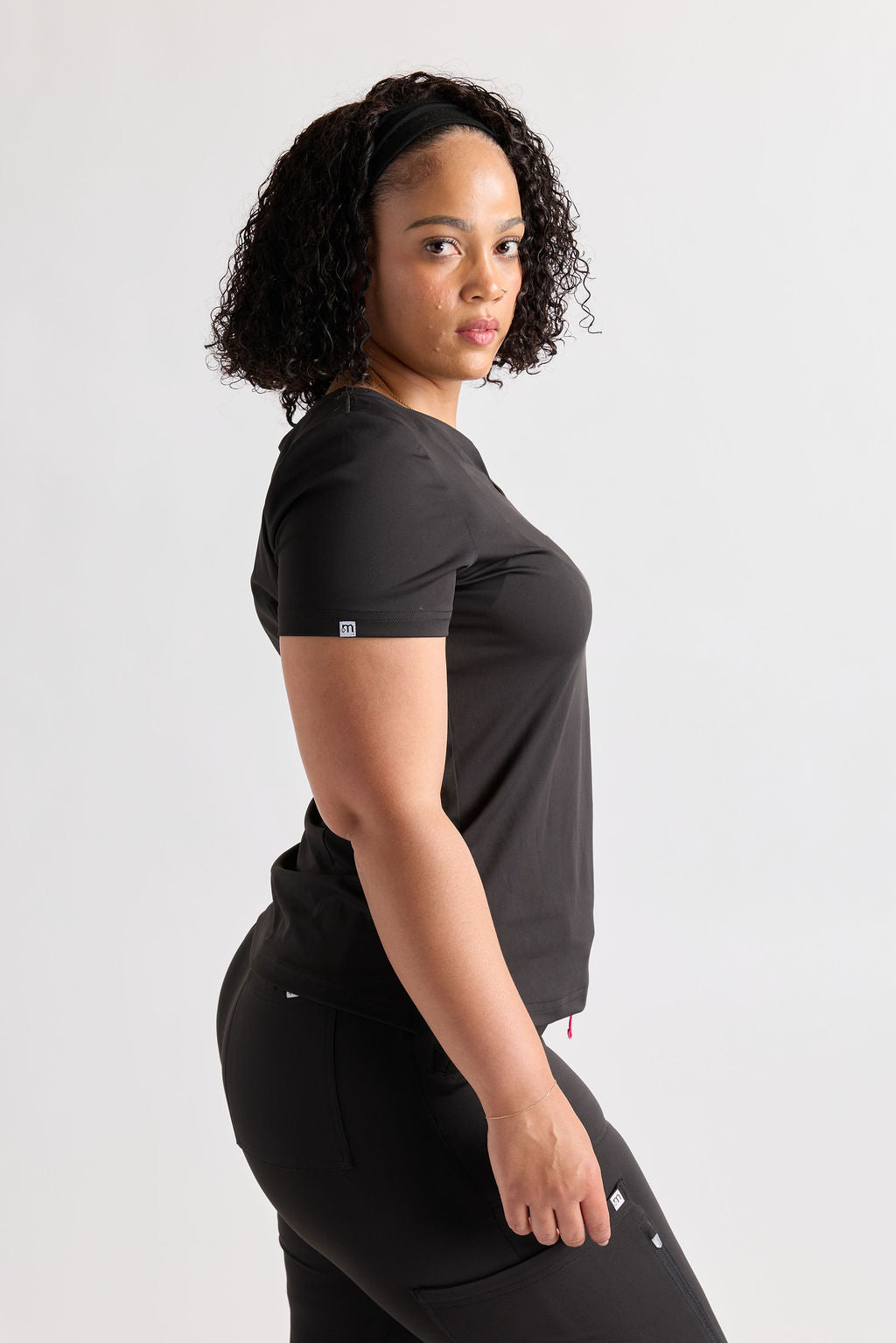 Yara 360 Stretch Scrub Top