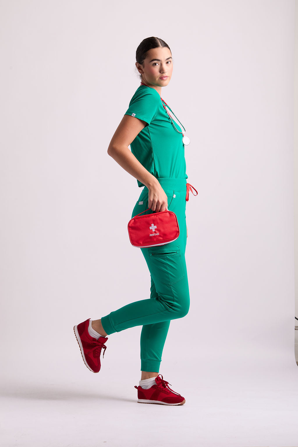 Zuri Two Pocket Scrub Top