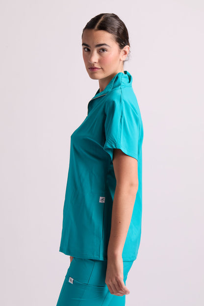 Amara Two Pocket Scrub Top