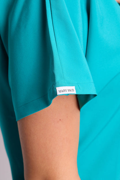 Amara Two Pocket Scrub Top