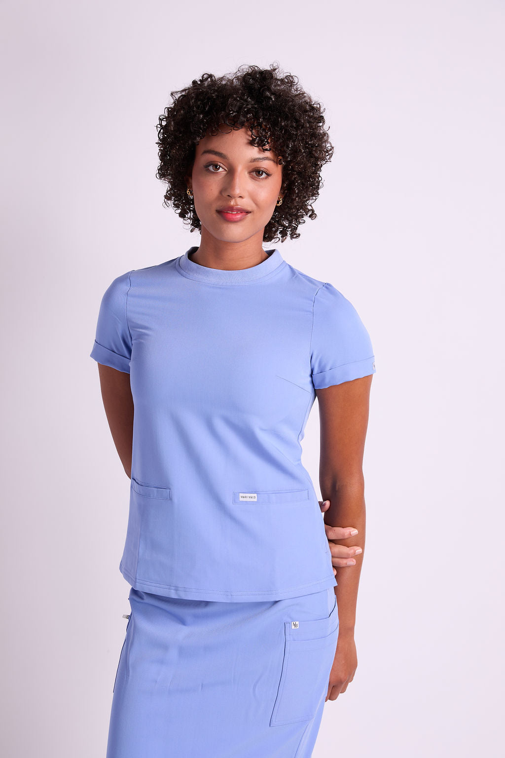Elise Two Pocket Crew Neck Scrub Top