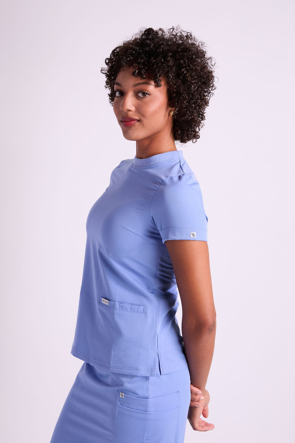 Elise Two Pocket Crew Neck Scrub Top
