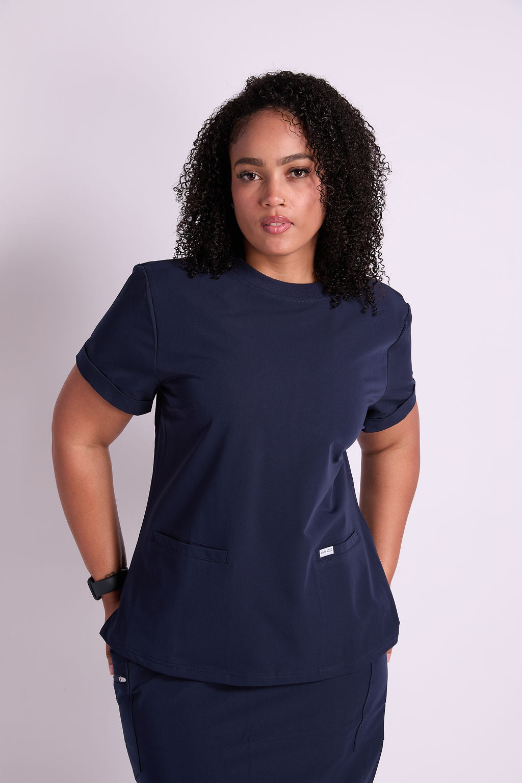 Elise Two Pocket Crew Neck Scrub Top