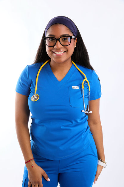 Zuri Two Pocket Scrub Top