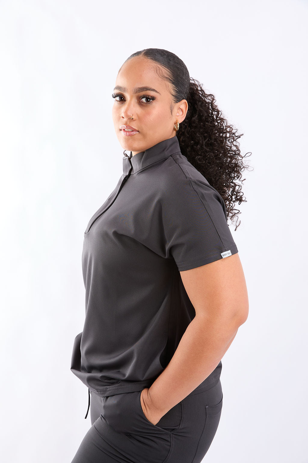 Bora Two Pocket Scrub Top