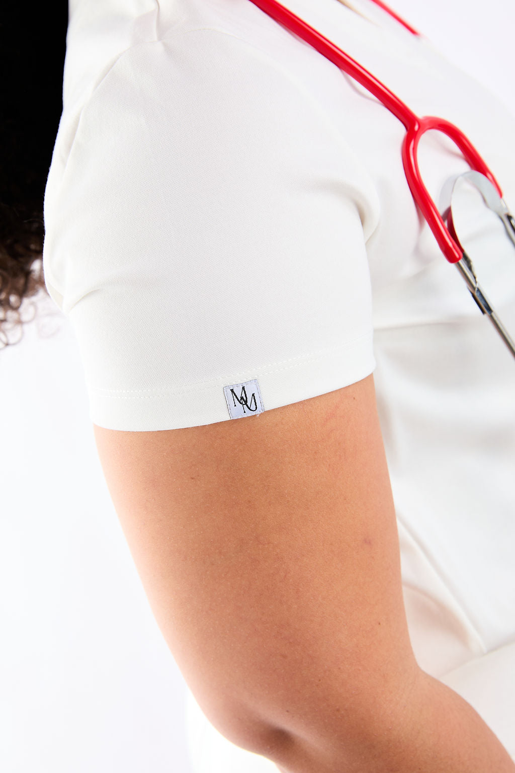 Zuri Two Pocket Scrub Top