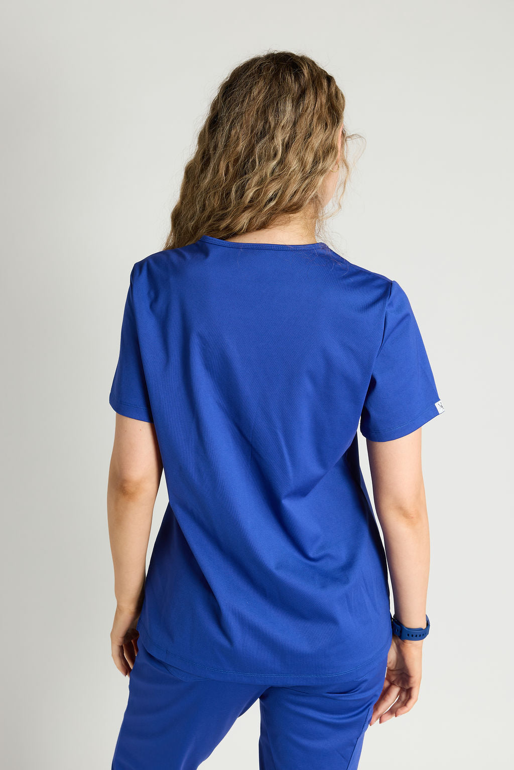 Zuri Two Pocket Scrub Top