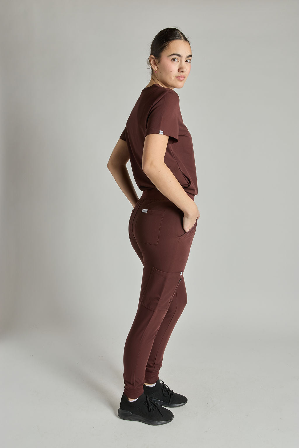 Yara Ten Pocket Jogger Scrub Pants