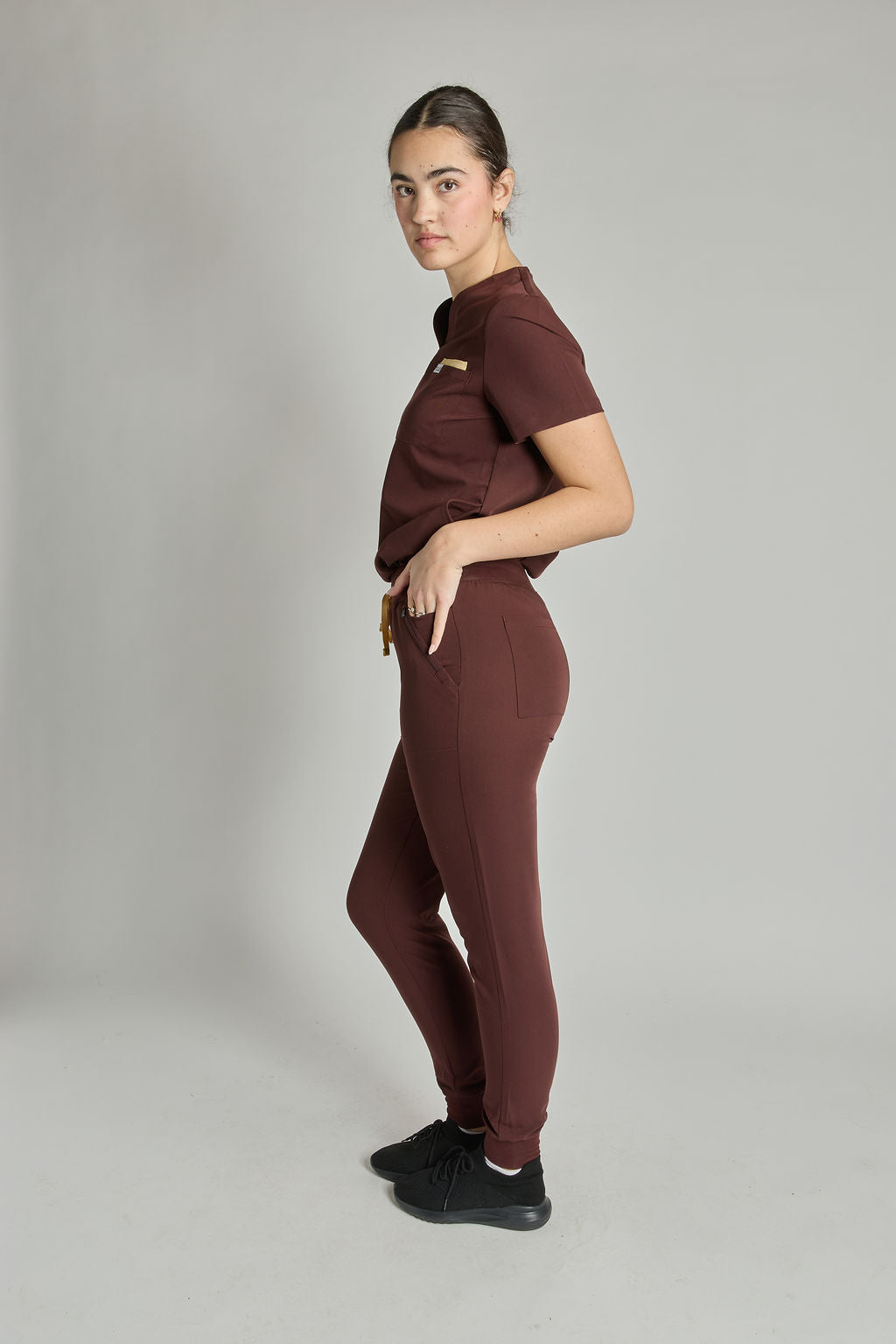 Yara Ten Pocket Jogger Scrub Pants