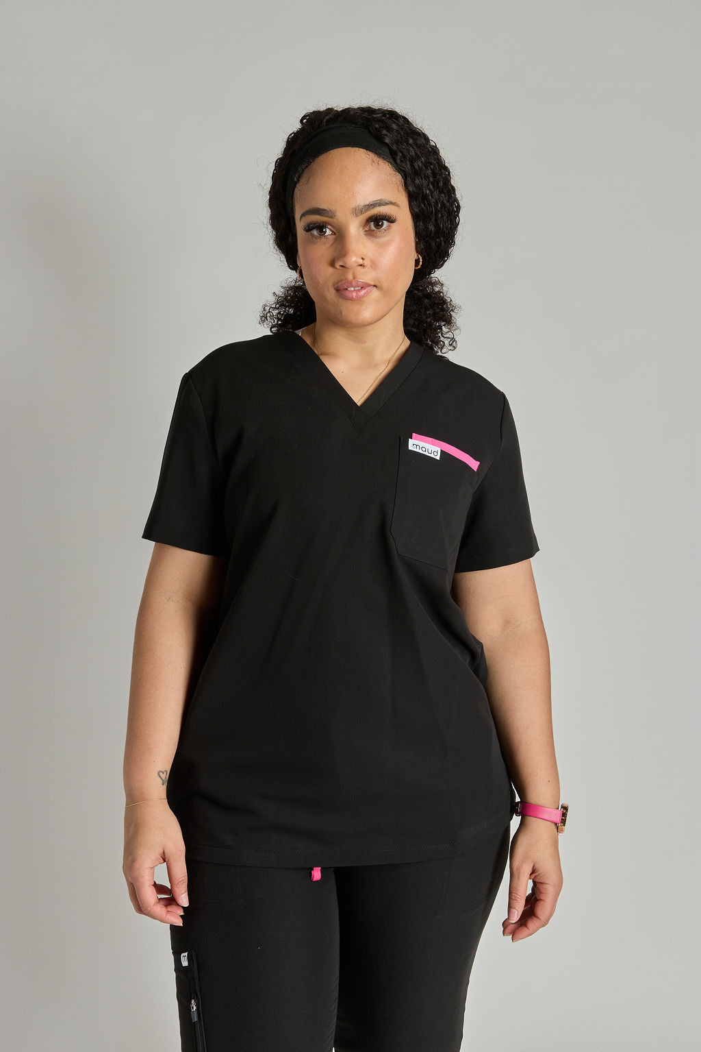 Yara Three Pocket Scrub Set with Joggers