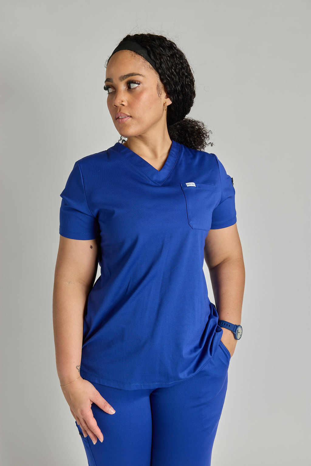 Zuri Two Pocket Scrub Top