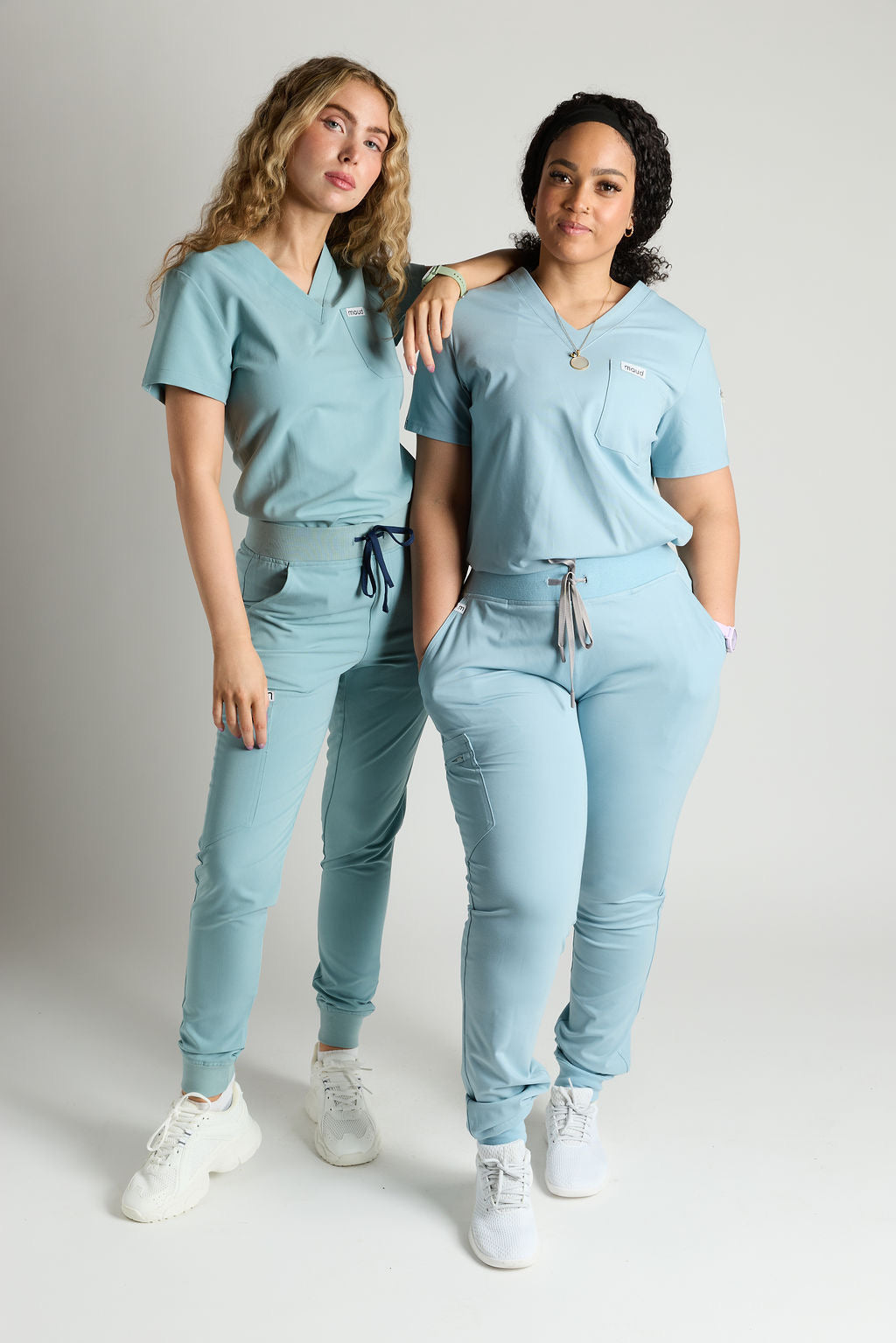 Zuri Two Pocket Scrub Top