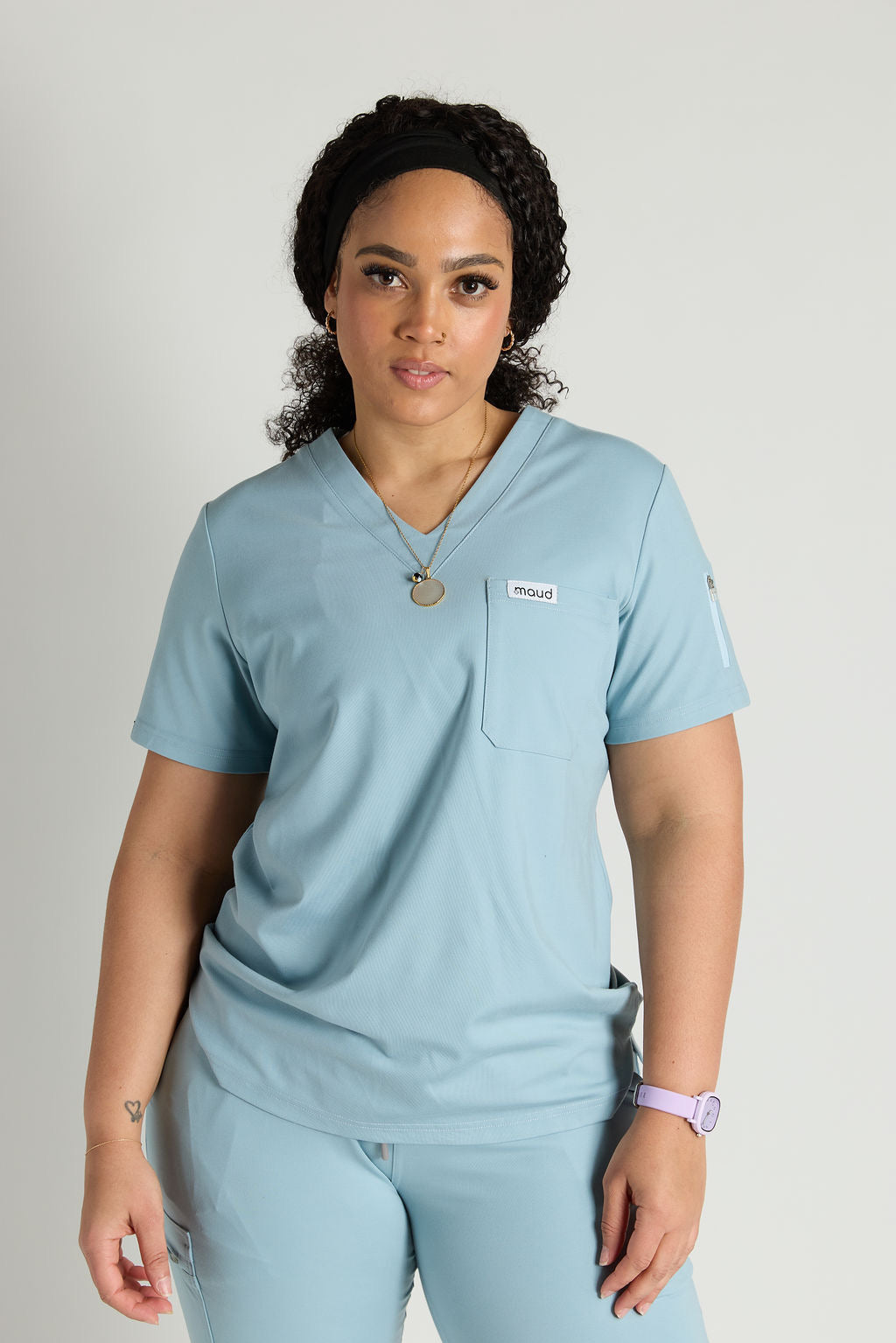 Zuri Two Pocket Scrub Top
