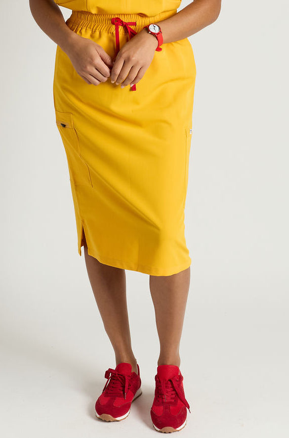 Azora Three Pocket Mandarin Collar Scrub Top