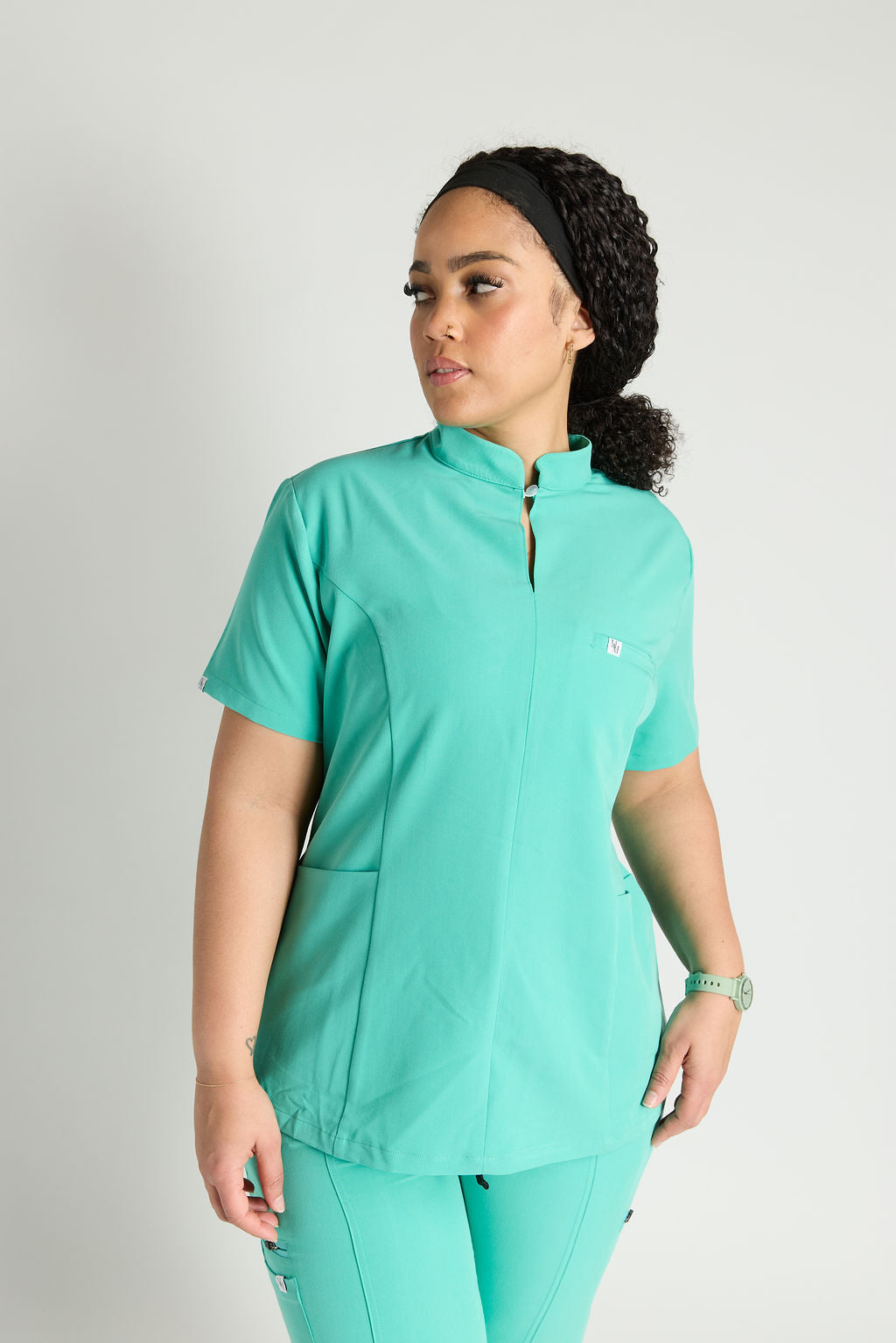 Azora Three Pocket Mandarin Collar Scrub Top